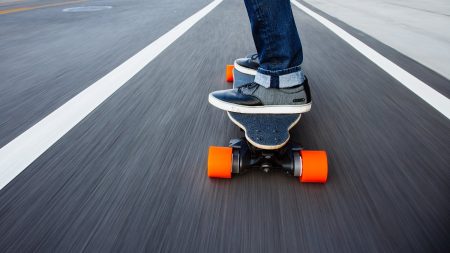 Boosted Board – Electric Skateboard