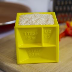 Kitchen Cube All-In-One Measuring Device
